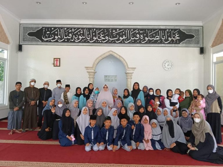 Bunda Rina Gelar Fun Ramadhan TPQ Al-Ikhlas