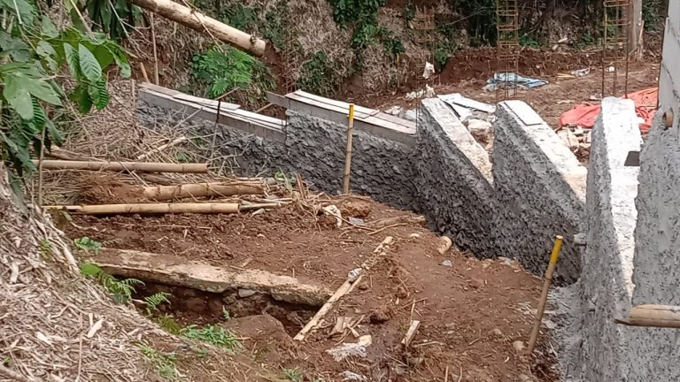 AMBS Soroti Perusakan Aset Negara, PT BAP Harus Bongkar Tembok Pembatas Lahan