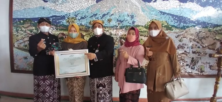 Warti, Kartini Purbalingga Pelopor P4S Pinarak Farm
