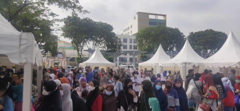 Warga Kota Bekasi Antusias Sambut Pasar Tani Kementan