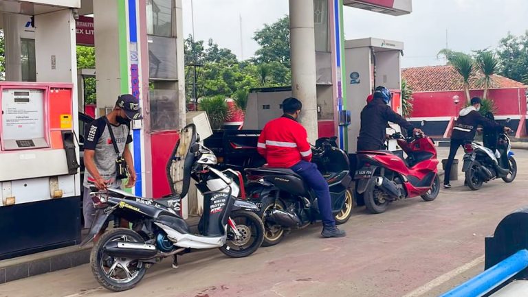 Isu Kenaikan BBM Diprediksi Habis Lebaran