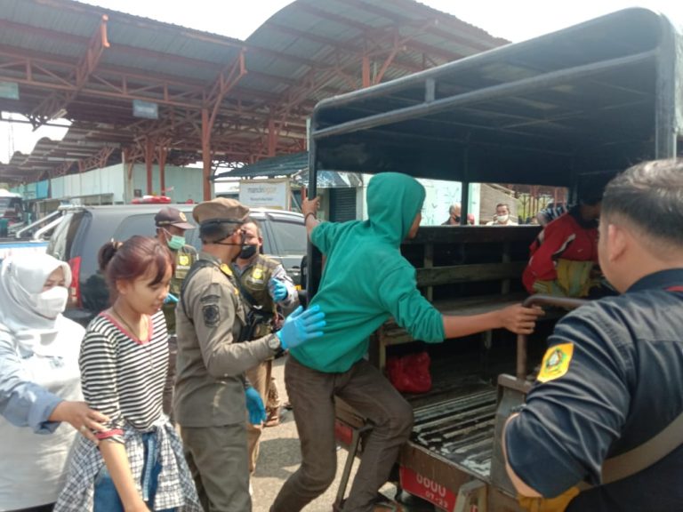 Beri Kenyamanan Penumpang, PMKS di Terminal Leuwiliang Diamankan
