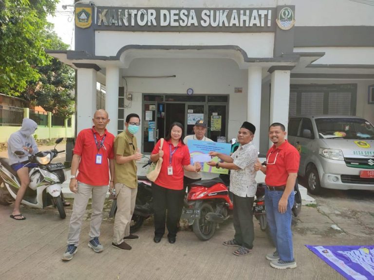 Pemdes Sukahati Dapat Bantuan dari PT Indocordsa