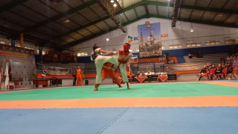 72 Atlet Tarung Derajat Bertarung di Dispora Cup