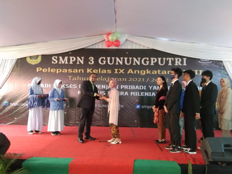 SMPN 03 Gunung Putri Wisuda Angkatan ke-38