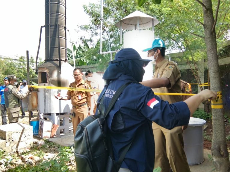 Cemari Udara, Tempat Pembakaran Limbah PT Pop Can Utama Disegel DLH