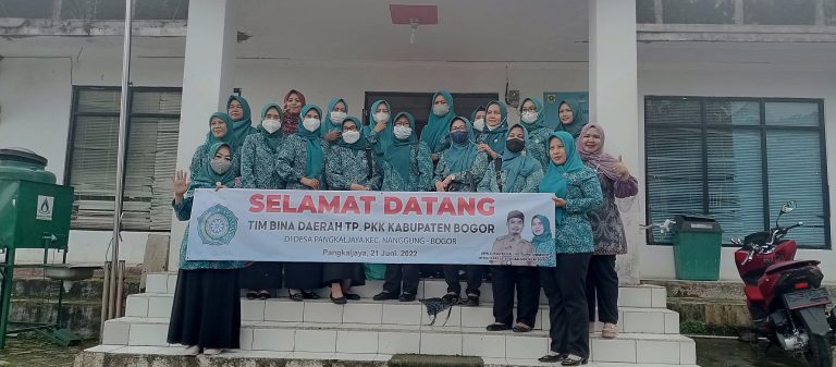 TP PKK Kabupaten Bogor Lakukan Binda di Desa Pangkaljaya