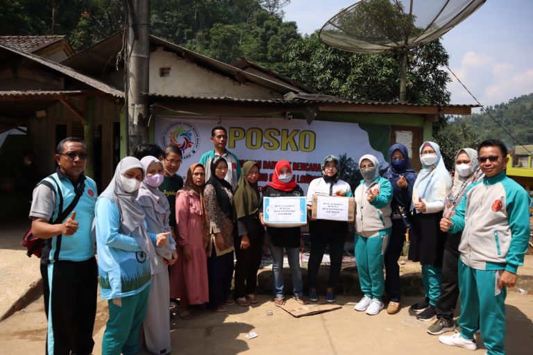 RSUD Leuwiliang Turut Bantu Korban Banjir Puraseda-Purasari
