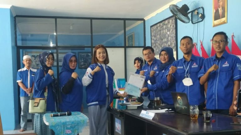 Putri Ki Jalu, Neng Rara Optimistis Raih Kursi Dewan 