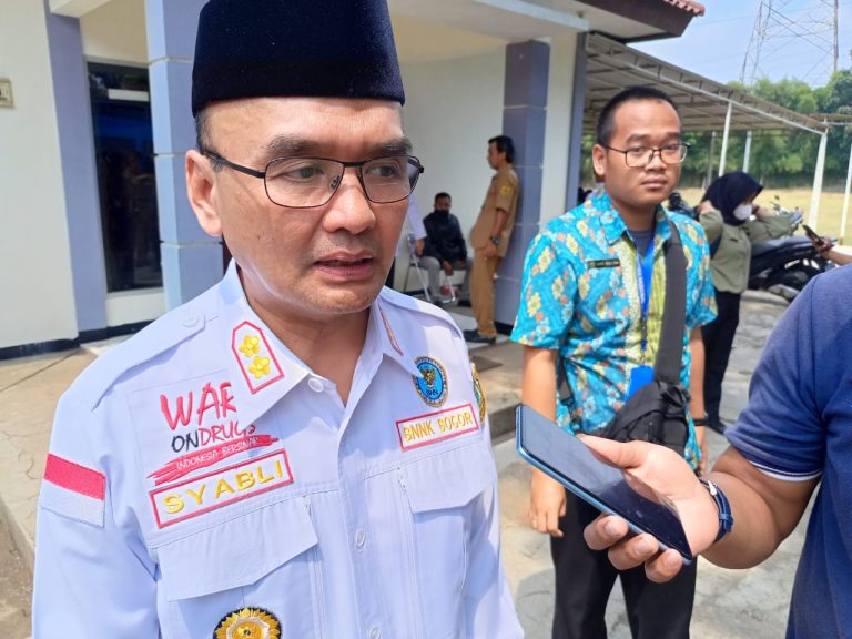 BNN Bertekad Berantas Narkoba, Pemerintah Kecamatan Gunung Putri Kumpulkan Kades