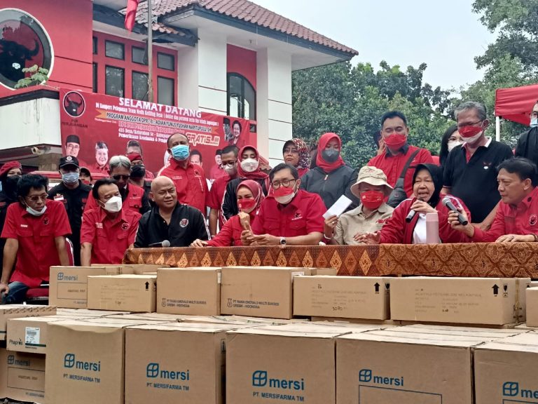 PDIP Peduli Medis Rakyat Ketimbang Bergerak Pilpres