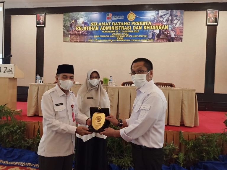 BPDP-KS dan PPMKP Kementan Kerjasama  Latih Petani di Riau