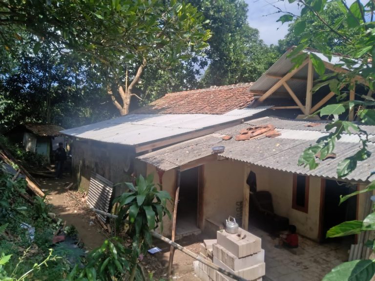 Rutilahu Desa Pasirmuncang Sudah Capai 80 Persen