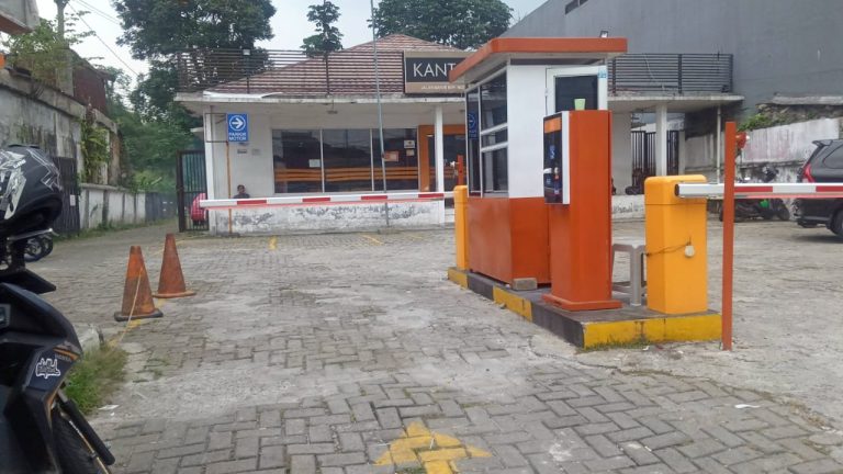 Beda Dengan Kantor Pos dan Mall, Parkir Pasar Ciawi Tidak Ada Progresif
