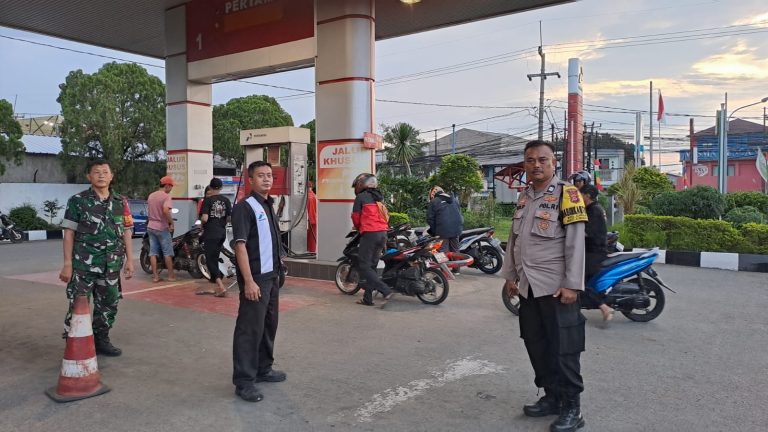 Penyesuaian Harga BBM, Polsek Cibinong Monitoring Sejumlah SPBU