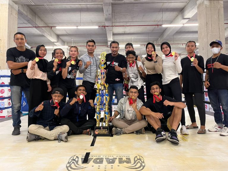Tim Muaythai Kabupaten Bogor Sabet Juara Umum Bogor Muaythai Street II