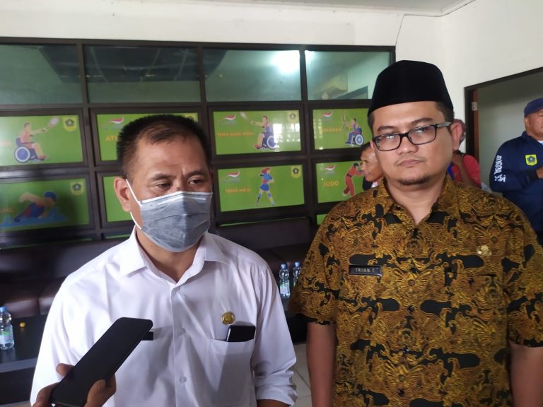 Dispora Undang Kontingen dan Pengurus NPCI Kabupaten Bogor Sambil Serahkan SK Kontingen Peparda