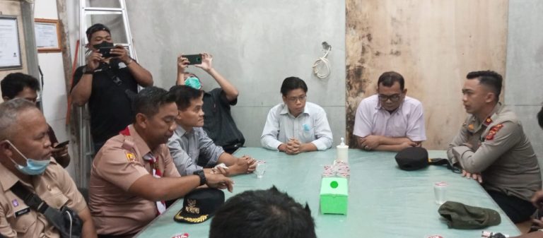 Polsek Citeureup Mediasi Warga dengan RS Paragon
