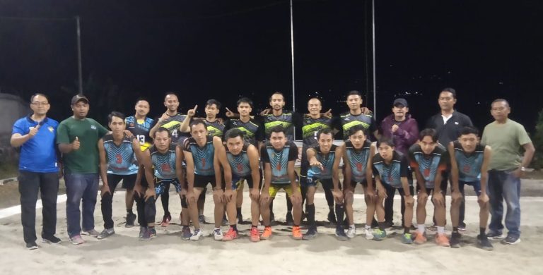 Tim Bola Voli Desa Kopo Sabet Juara Turnamen Voli Prabu Cup 2022