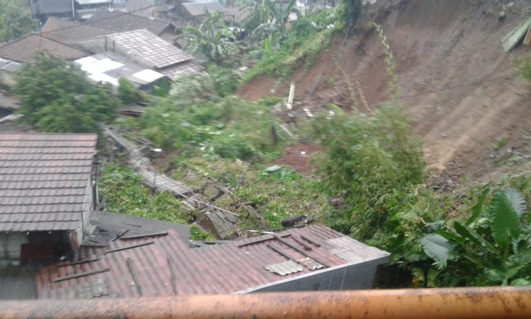 Hujan Deras, Bogor Dikepung Bencana