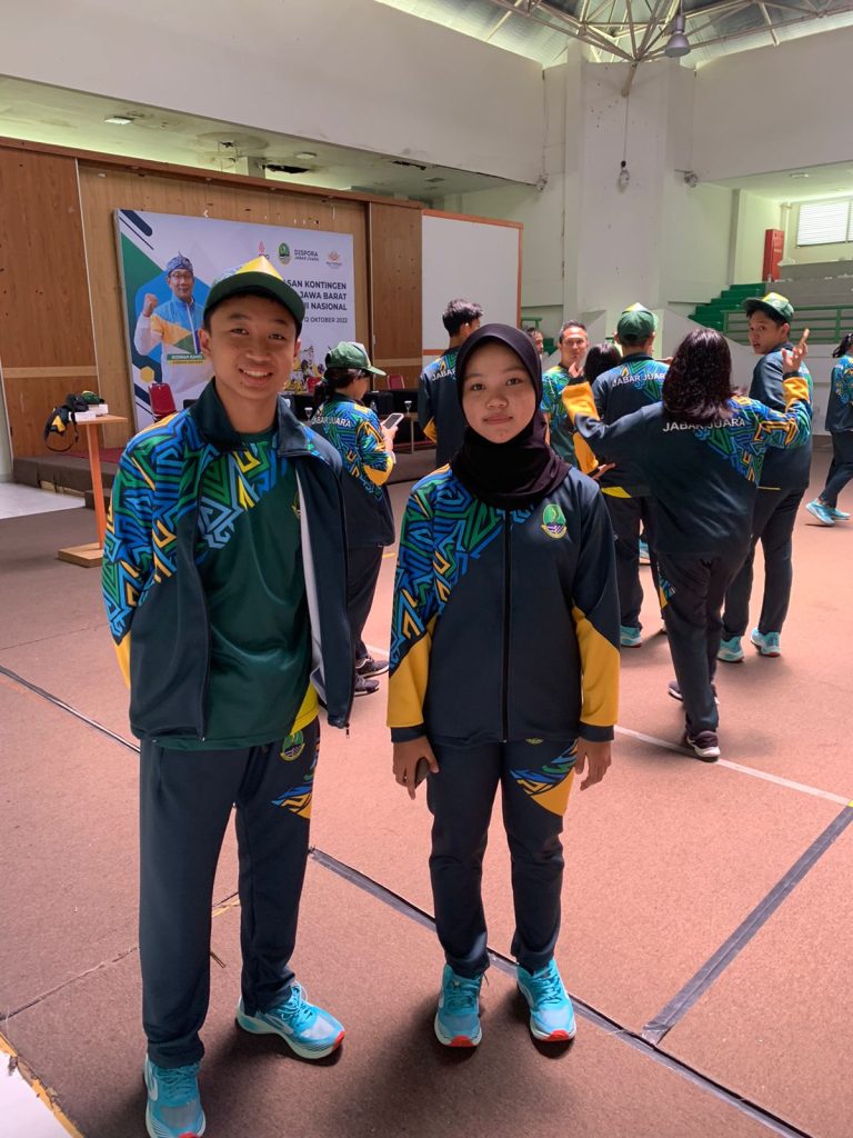Pebulutangkis SMAN 1 Leuwisadeng Perkuat Kontingen Jawa Barat