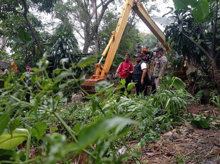 Area Pencarian Adzra Diperluas 10 Kilometer