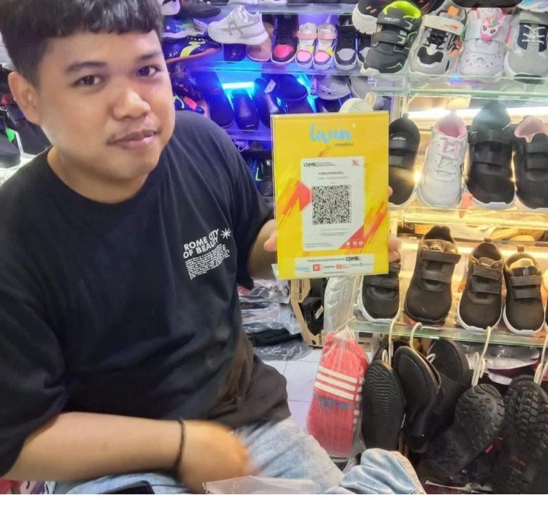 Program Digitalisasi Pasar, Padagang Pasar Cibinong Siap Terapkan QRIS