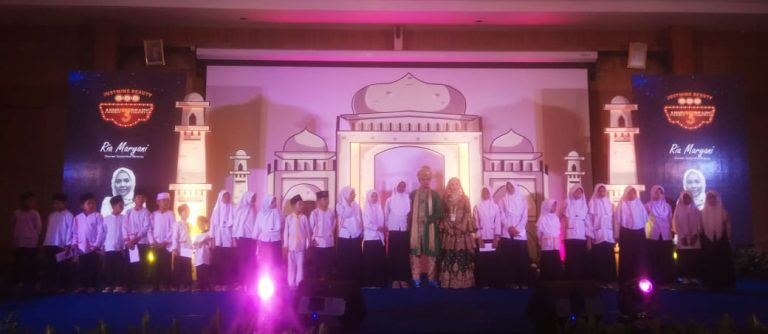 Manjakan Distributor, Anniversary ke-3 Justmine Beauty Bagikan Hadiah Emas Hingga Travelling Luar Negeri