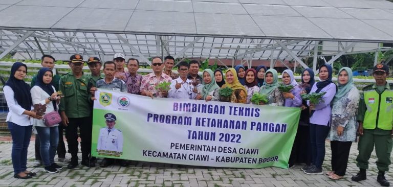 Sukseskan Ketahanan Pangan, Kelompok Tani di Desa Ciawi Ikut Bimtek
