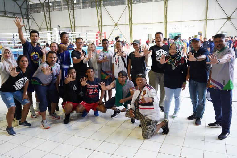 Luar Biasa Kabupaten Bogor Loloskan Delapan Petinju ke Final Porprov Jabar 2022