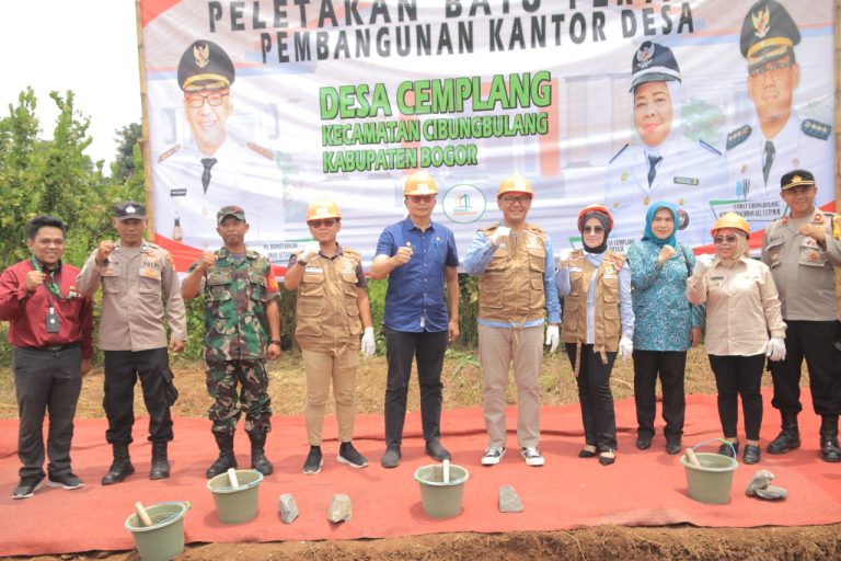 Plt Bupati Turun Gunung Tinjau Pembangunan di Wilayah Cibungbulang 