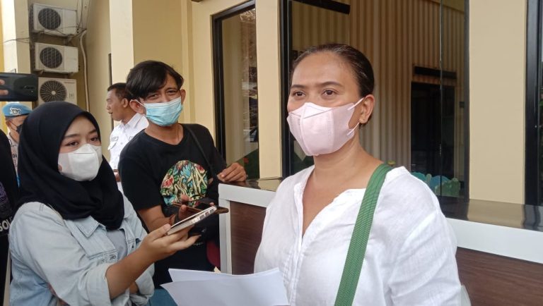 Mahasiswa IPB yang Jadi Korban Pinjol Serahkan Bukti ke Polresta