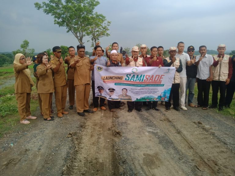 Samisade Desa Sirnagalih Bangun Jalan Penghubung 