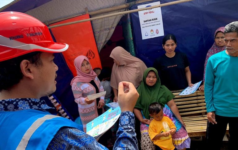 Dukung Pemulihan Pascagempa Cianjur, PLN Alirkan Penyambungan Listrik Sementara di Huntara