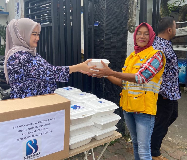 Bank Kota Bogor Berbagi Melalui Jumat Berkah