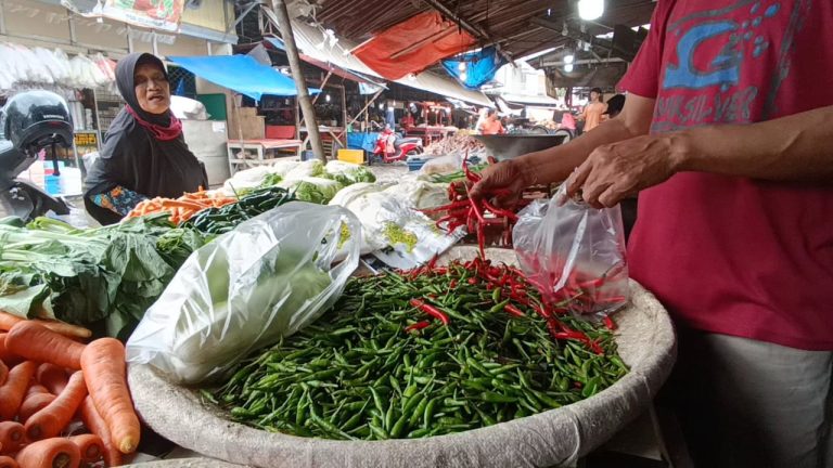 Selepas Tahun Baru, Bahan Pokok Meroket 