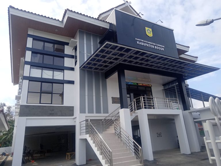 Belum Diresmikan, Pegawai Kecamatan Caringin Tidak Sabar Tempati Kantor Megah