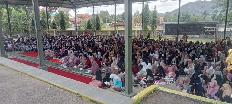 Isra Mi’raj SMAN 1 Cigudeg Tekankan Akhlakul Karimah
