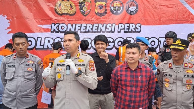 Gasak Rp985 Juta, Komplotan Pembobol ATM Diciduk