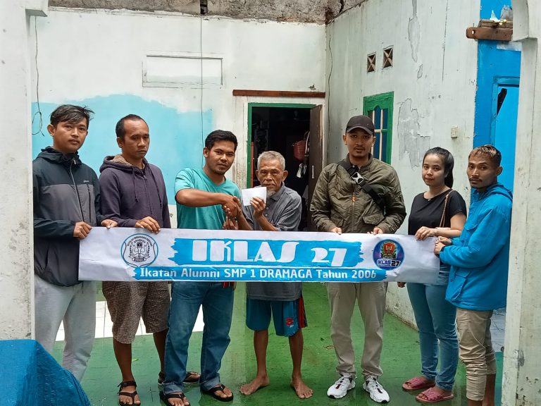 Iklas 27 Bantu Korban Rumah Roboh di Dramaga