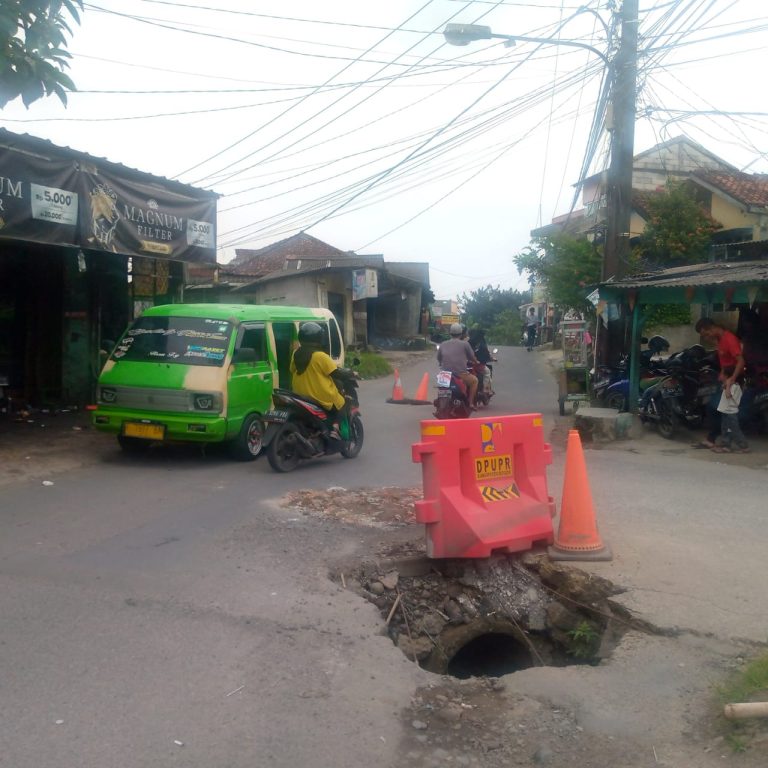 Perbaikan Jalan Kabupaten Bogor Nunggu Pertengahan Maret 2023
