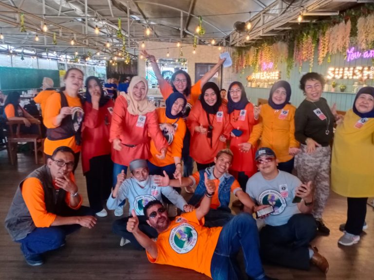 Lama Vakum, Temu Member NewTIK Penuhi Bluefin Resto