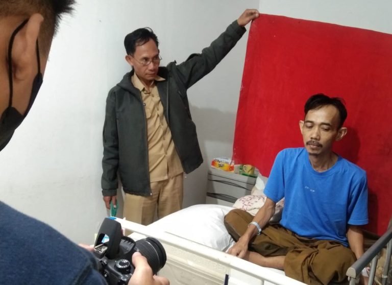 Disdukcapil dan RBS Jemput Bola Bantu Rekam e-KTP Warga