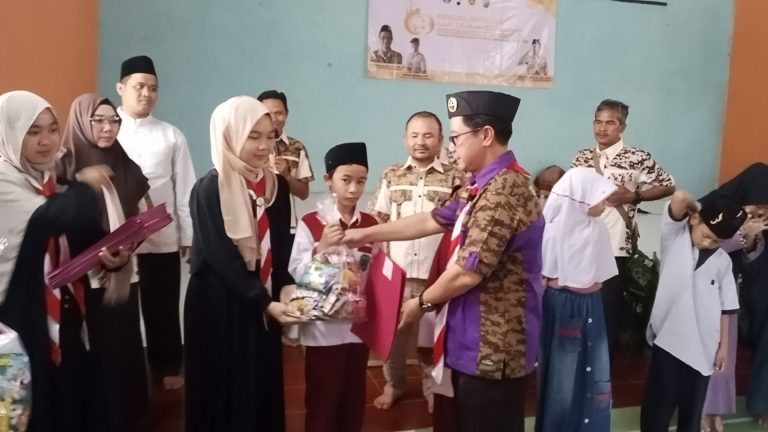 Kwarran Nanggung Santuni Puluhan Anak Yatim