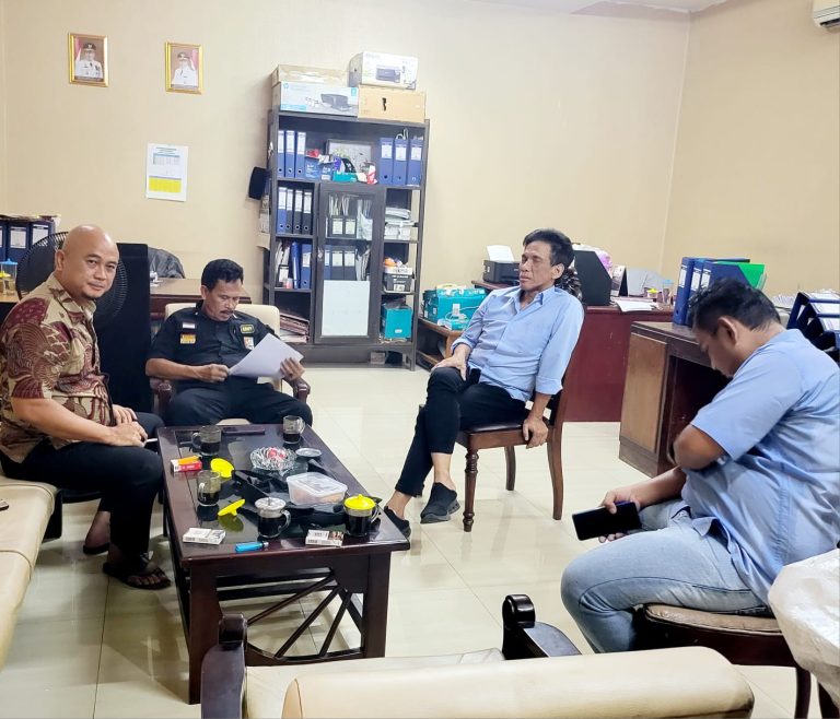 Ngadu ke Genpar, Warga Curug Penggarap Lahan Jam’ah Ditakut-takuti Preman