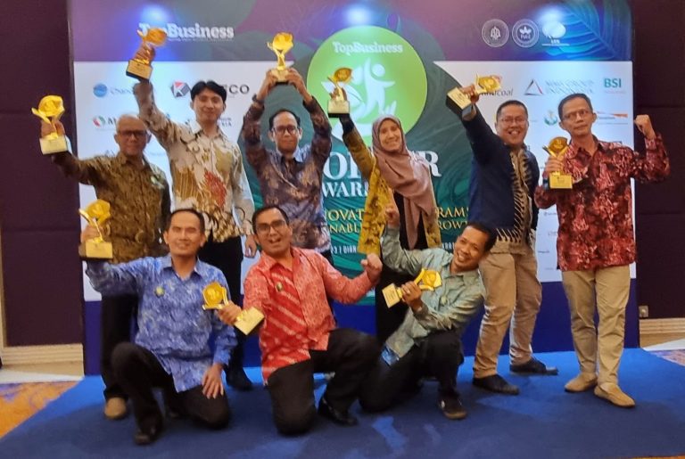 Sembilan Pabrik AQUA Berjaya di TOP CSR Awards 2023