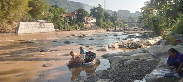Ikan Banyak yang Mati, Disinyalir Biangkeladi dari Limbah Emas Tong Ilegal
