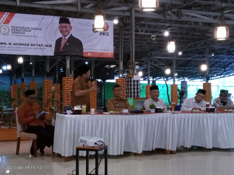 Sosialisasi Peraturan Daerah, drh. Achmad Ru’yat Dihujani Keluhan Para Kades