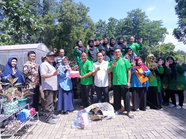 1 Miliar Pokir Dewan Achmad Fathoni untuk Kemajuan Kampung Ramah Lingkungan