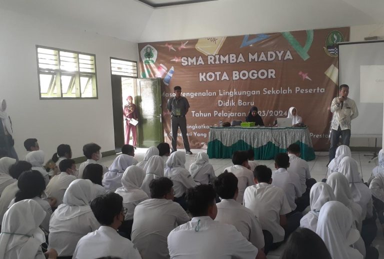 Siswa Baru SMA Rimba Madya Diajak Rekreasi Meraih Mimpi